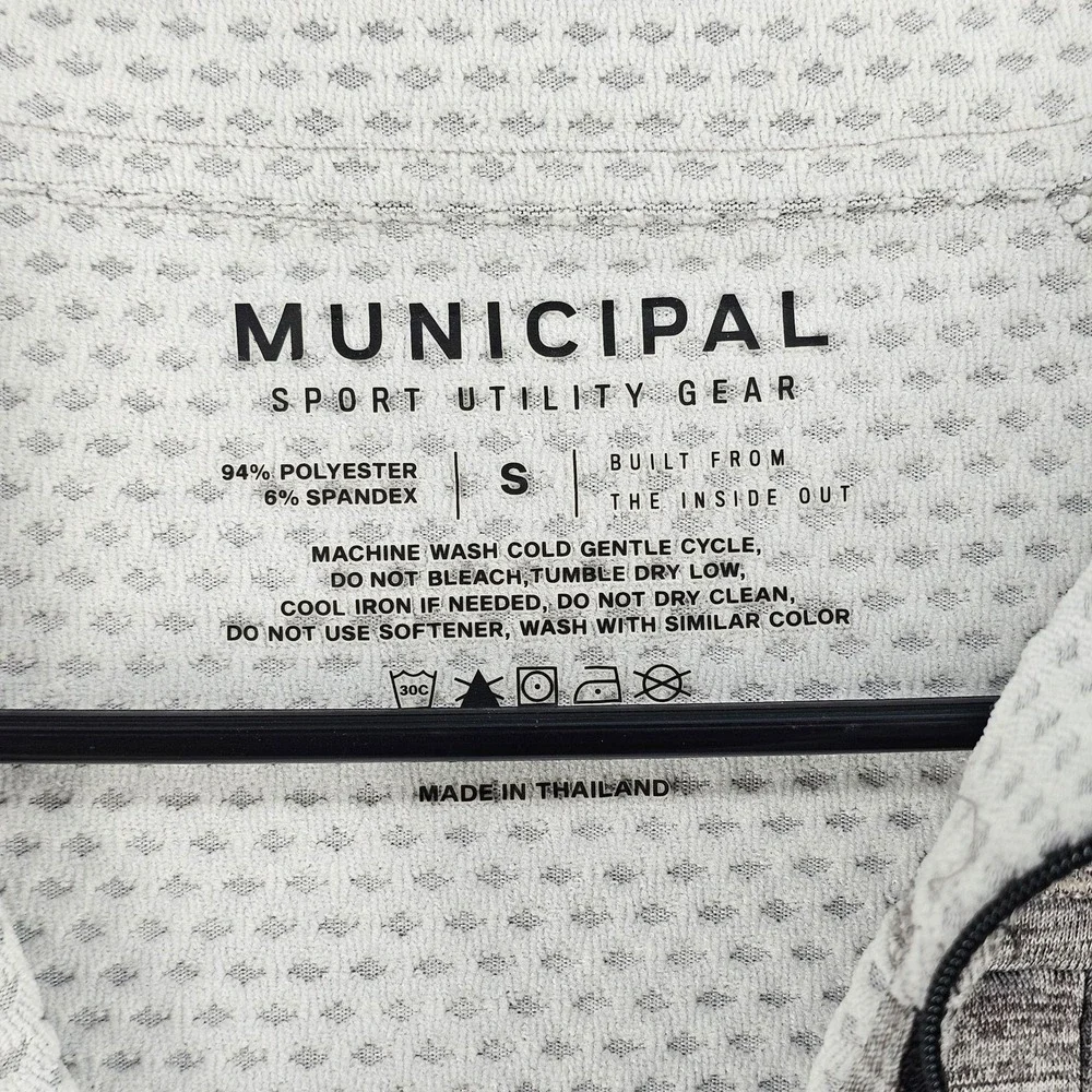 Municipal Sport Utility Gear Pullover Mens Small Gray 1/4 Zip Mock Neck Athletic